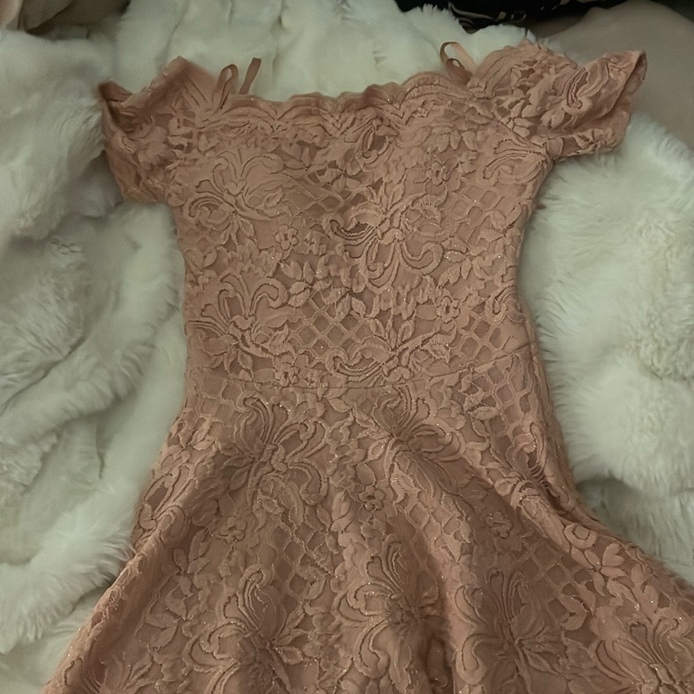 pink dress